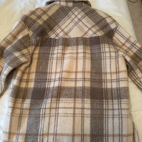 Zara Shacket in Plaid Neutral Pattern Size Small - Picture 4 of 4
